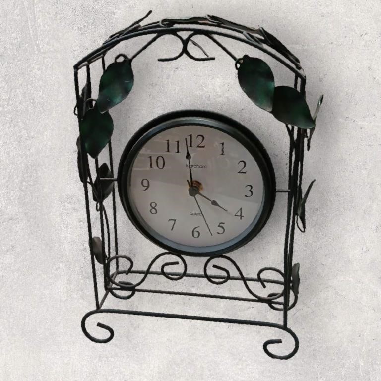 Ingraham Metal Ivy Clock