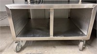 MOBILE HEAVY DUTY EQUIPMENT STAND30.5" X 28.5"X19"