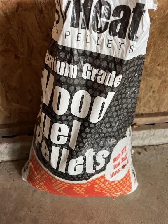 Wood fuel pellets