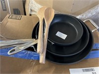 Lot of (3) Pans and (2) Wooden Serving Utensils