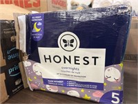 Box of Honest Overnight Diapers Size 5