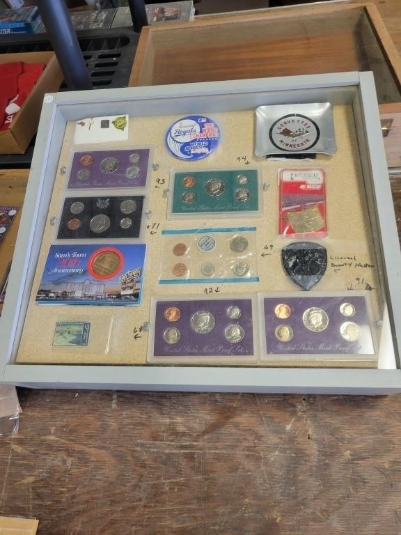 Display Case w/ Coins, Baseball Pins, Bounty Hunte