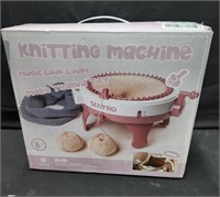 Knitting machine