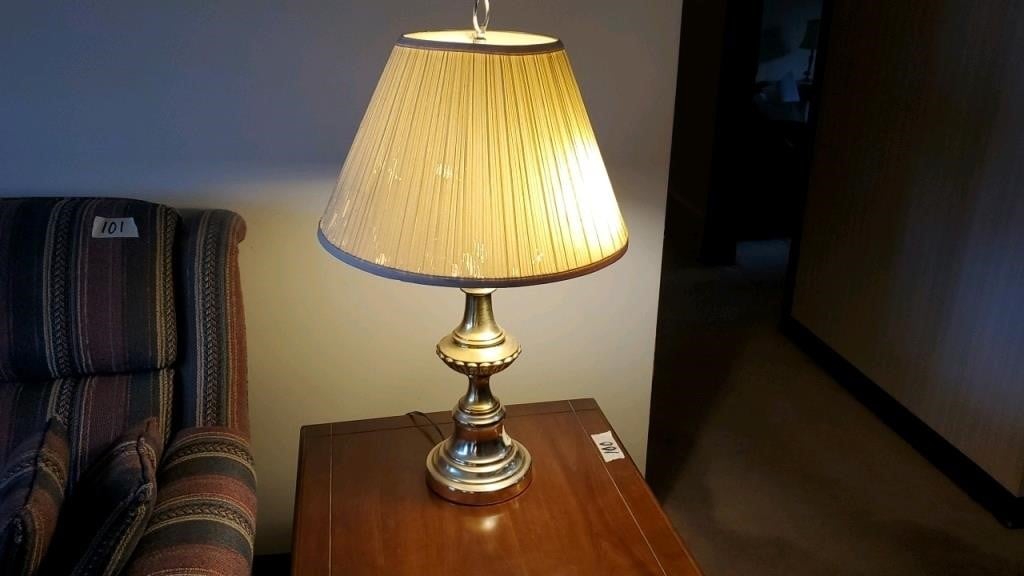 End table lamps - lot of 2