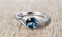 Round Cut Aquamarine Ring