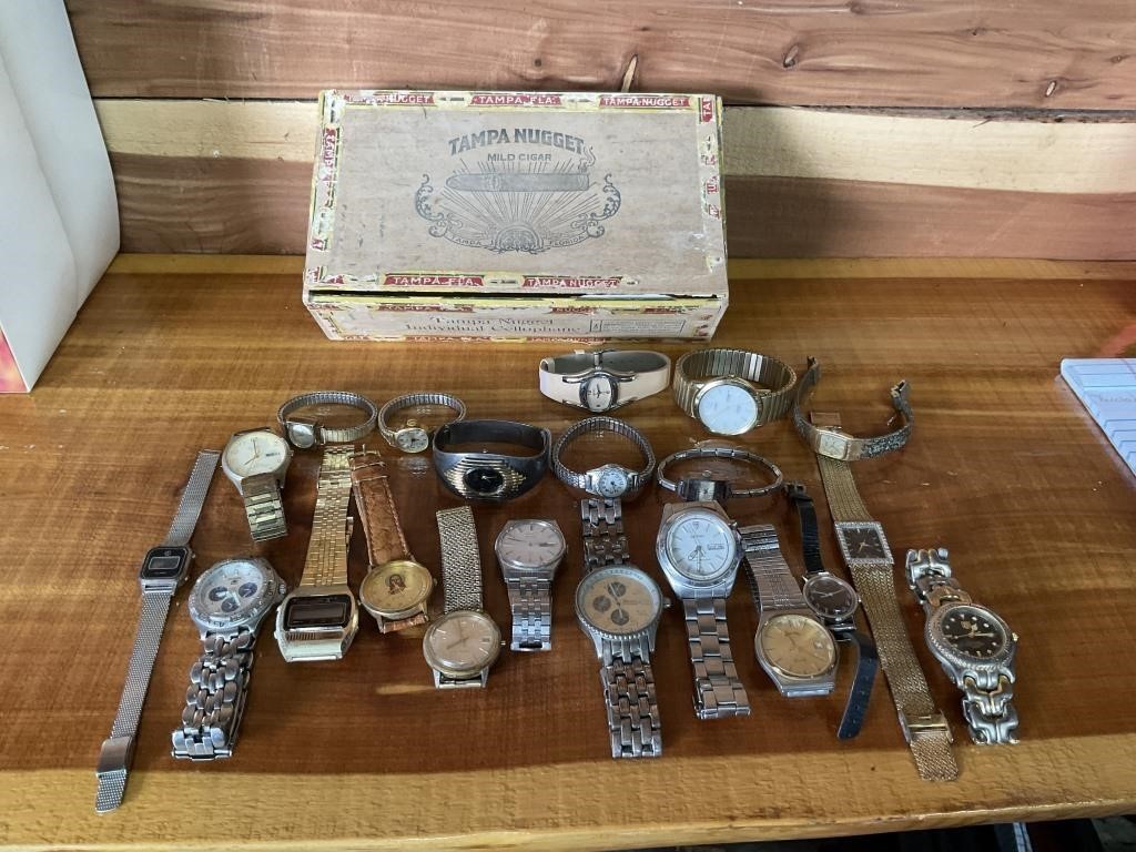 SELECTION OF VINTAGE WRIST WATCHES