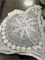 LOT OF CROCHETED TABLE CLOTHES