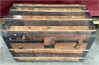 Antique Wood/Metal Humpback Trunk W/ Inside Tray