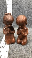 wooden praying children