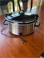 Large Crockpot slow cooker