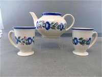 DesignPac Inc. Teapot and Cups