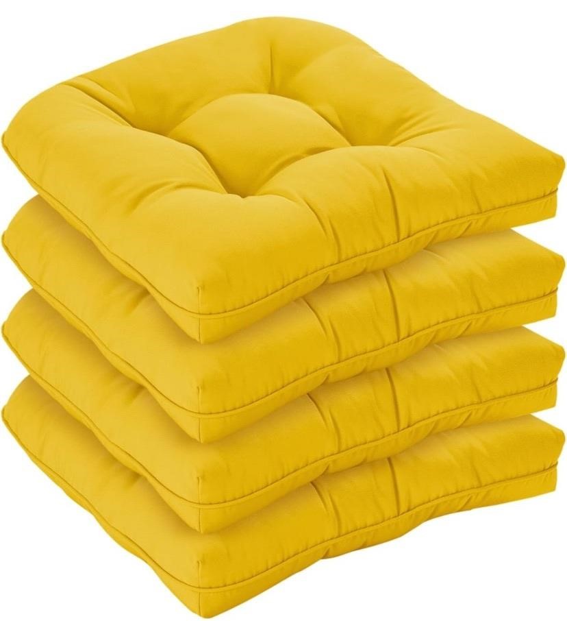 Retail$100 Tufted Seat Cushions