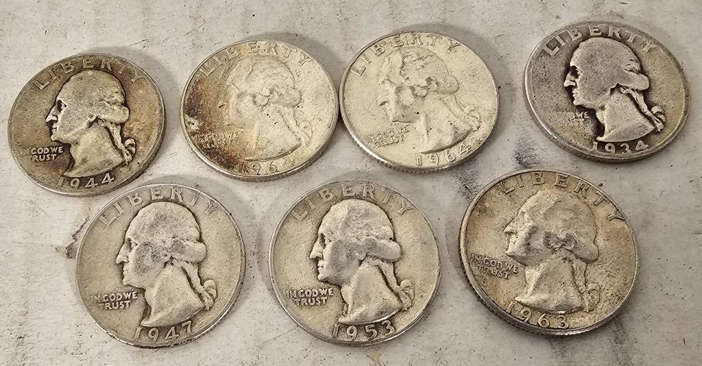7 Silver Quarters