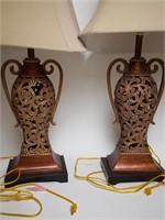 Decorative Lamps with 2 Lamp Shades