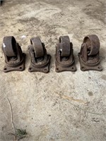 4 cast iron casters