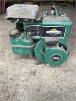 Briggs and Stratton 3.5 hp motor. Untested