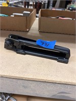 Rail mounted carry handle