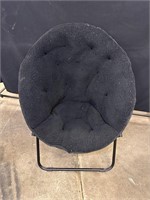 Black sherpa saucer chair