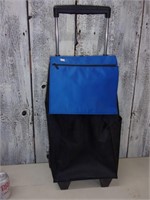 Roll Bag w/Extending Handle - Black & Blue
