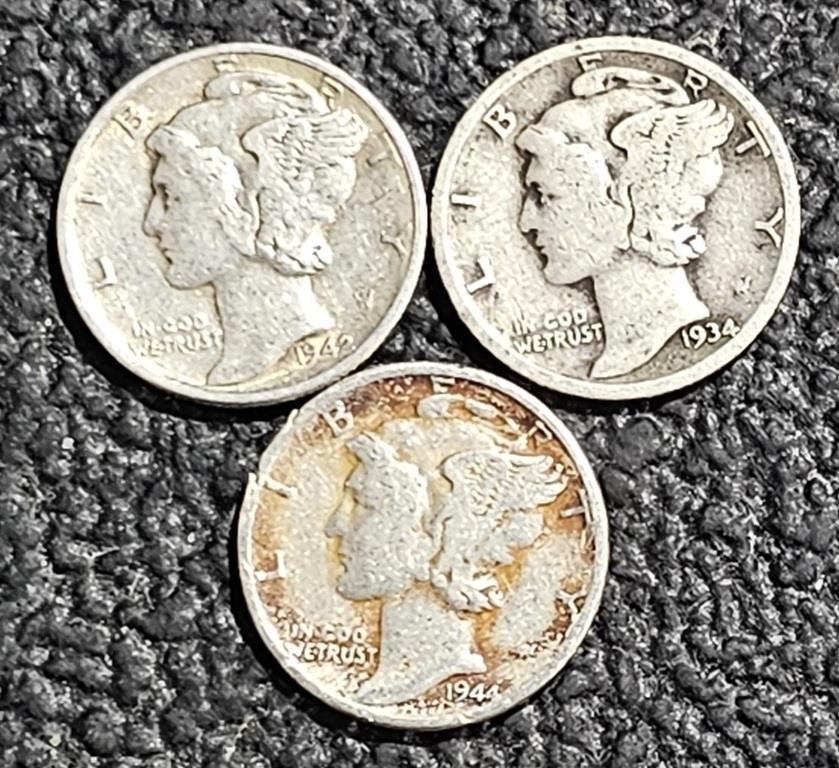 3   .9 Silver Mercury Dimes 1944 P, 1934 P, 1942P