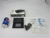 Console Nintendo DS avec accessoires, boite et