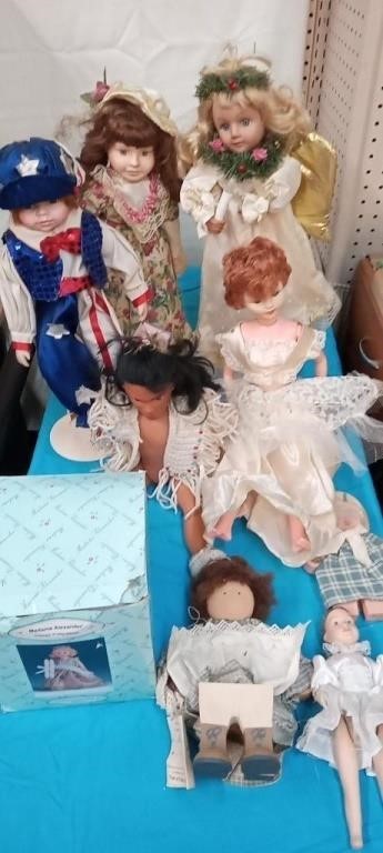 Misc Doll Lot