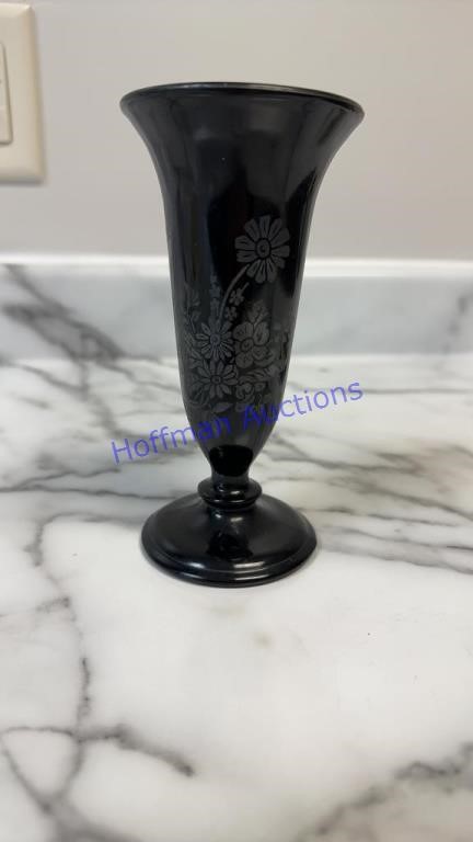 Black small flowered vase