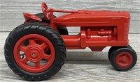 1951 Monarch Toy Tractor 1:16 Scale