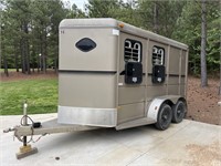 2001 S&H 2 Horse Trailer w/ Title & Solid Floor