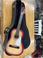 Guitar Model G-55 w/ Case
