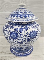 Blue/White Porcelain Cookie Jar