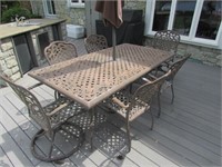 metal patio table w/umbrella & 6 chairs
