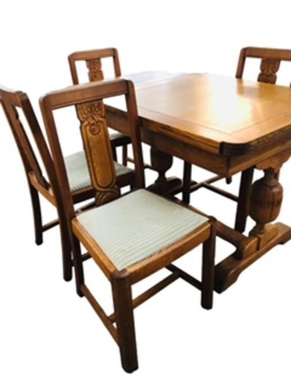 Antique oak Pub table & 4 sturdy chairs