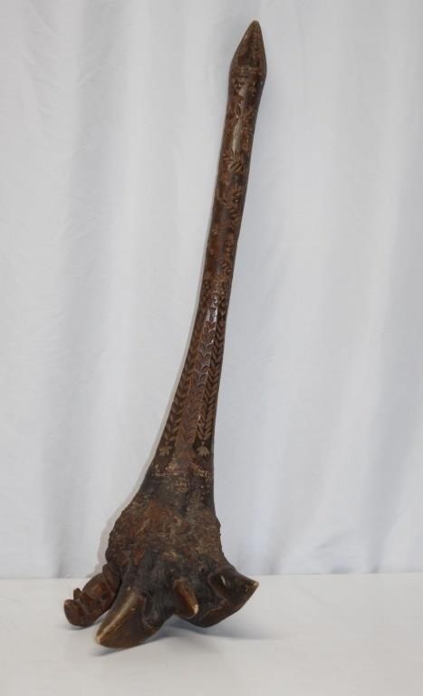 ANTIQUE NATIVE AMERICAN CARVED ROOT WAR CLUB