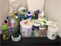 LARGE HAIR CARE LOT