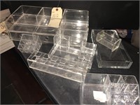 LARGE LOT OF MAKE UP ORGANIZERS