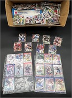 BOX OF NFL FOOTBALL TRADING CARDS