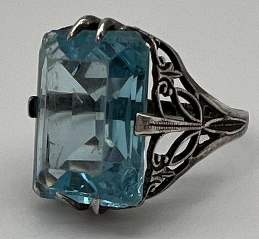 Sterling Silver Emerald Cut Aquamarine Ring Sz. 6