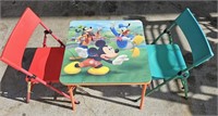 Disney child's table 20x20x16