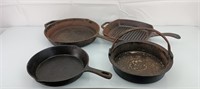 4 cast iron pots and pans. Lodge and Ishigaki