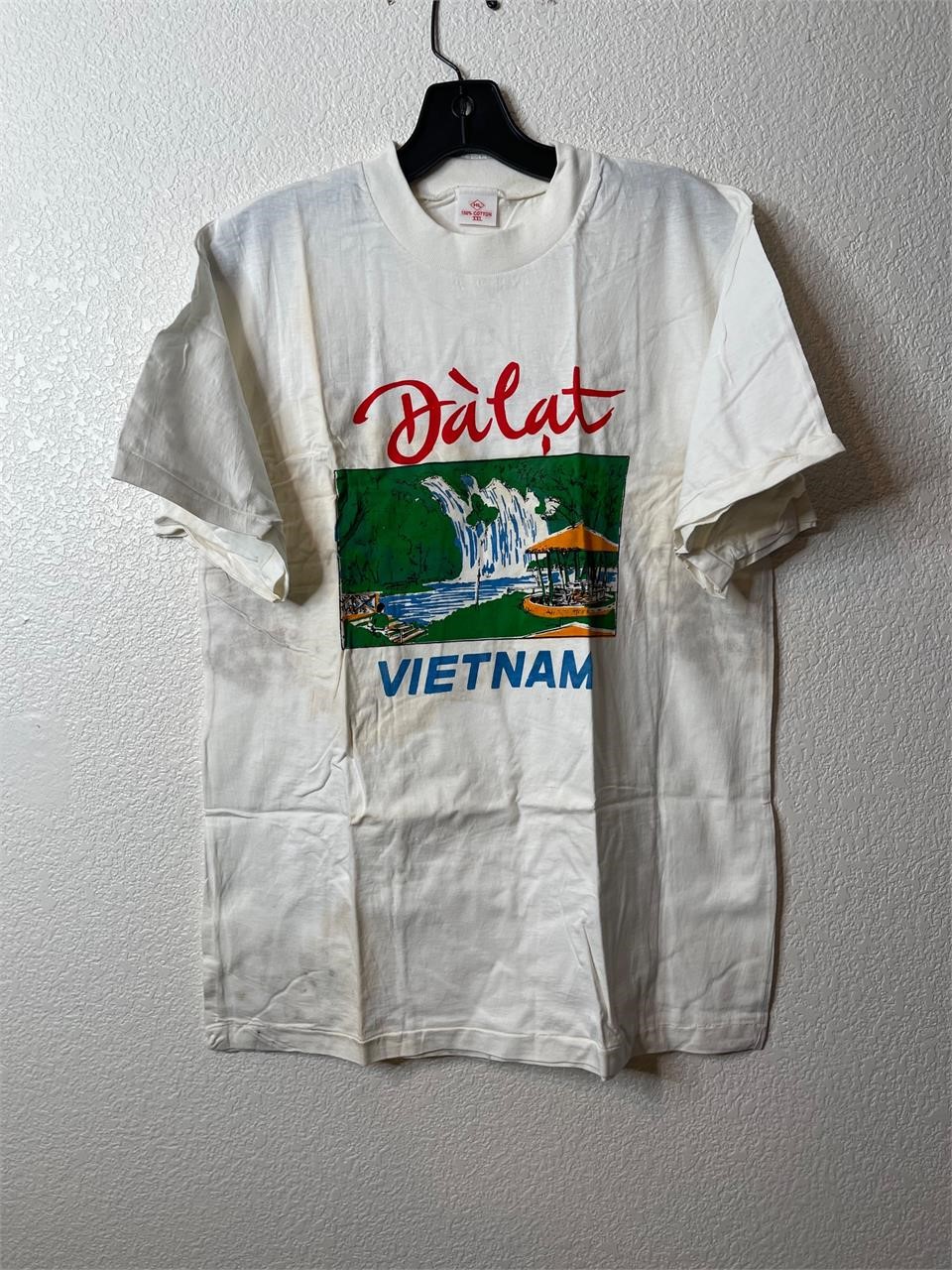 Vintage Saigon Vietnam Souvenir Shirt