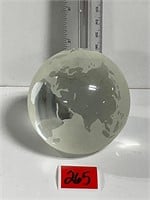 Vtg Glass Globe Round Paperweight
