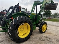 LL2- 2018 John Deere 5075 E Tractor