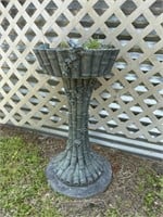 Beautiful bamboo inspired cement planter