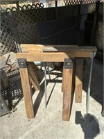 4 Wooden saw horses