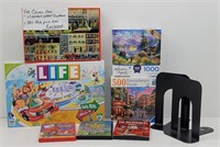 Game of Life, Puzzles, DVD's Bugs Life, Stuart