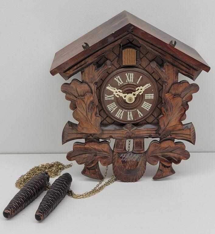 German Cuckoo Clock (missing crown)