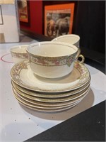 Lot of 4 cups and 6 saucers Carrollton China