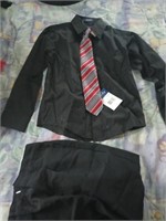 New with tags boys size 8 dress shirt and tie