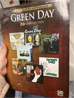 Green Day easy guitar anthology sheet music